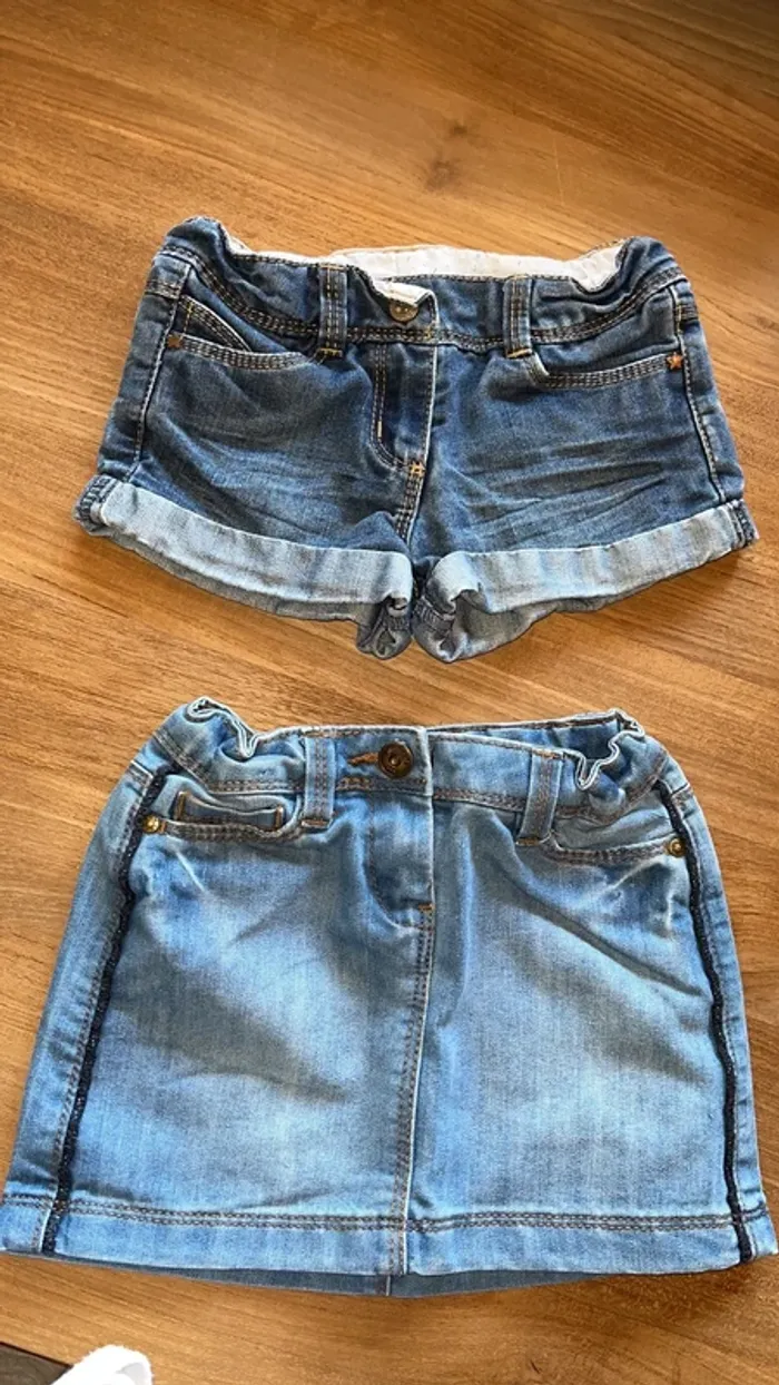Un short/une jupe tape à l’œil 3 ans