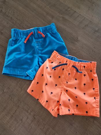 Lot de 2 maillots de bain 9-12 mois