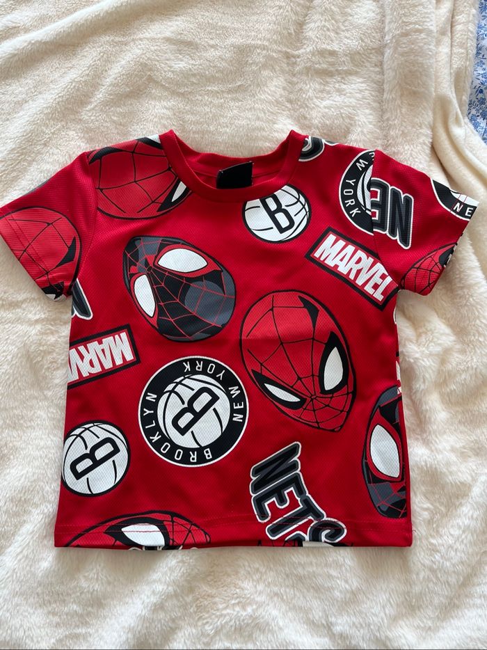 Magnifique haut Spider Man