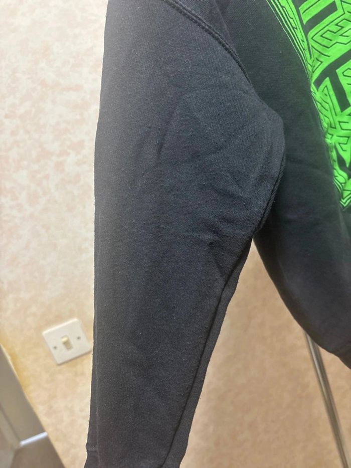 Pull taille 7-8ans marque Xbox - photo numéro 2