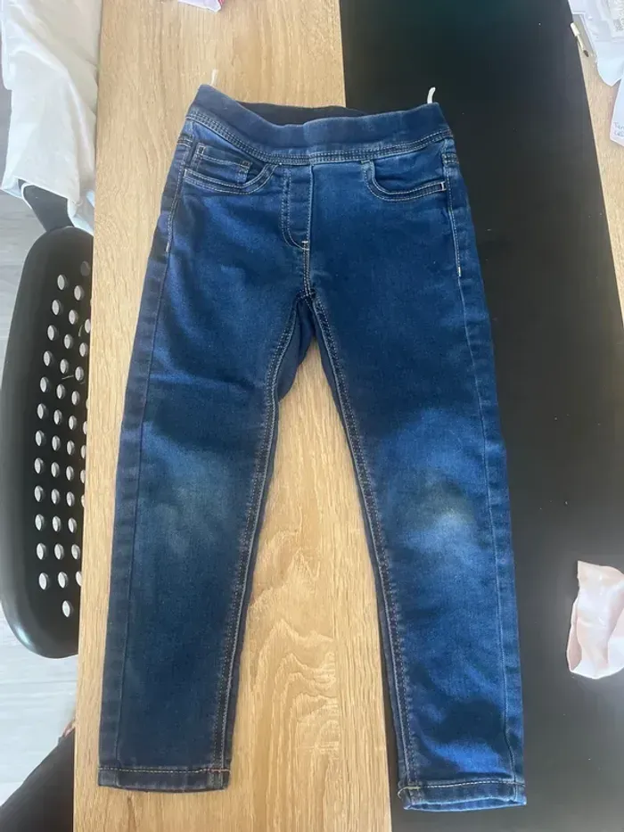 Jean slim (taille 5 ans)