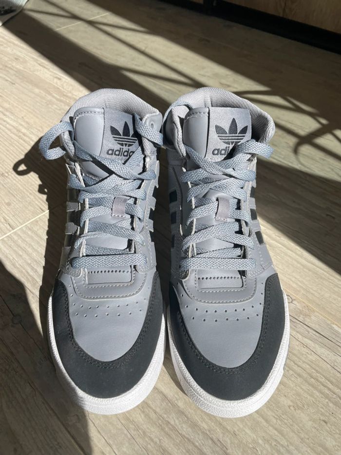 Baskets Adidas Drop Step J grise et noire - photo numéro 2