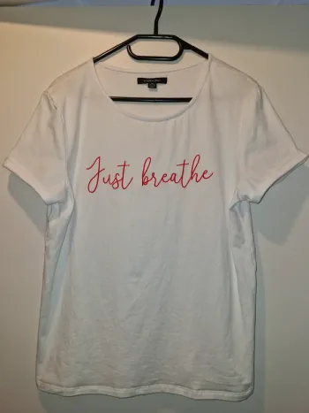 T-shirt Women Only t. L