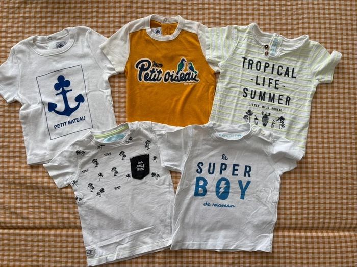 Lot t shirts