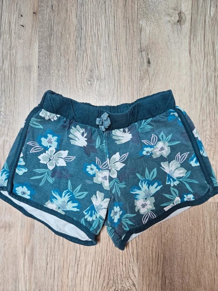 Short Vertbaudet Taille 8 ans 🍃