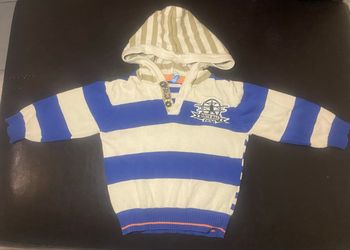 Pull rayé à capuche »Gémo »multicolore 