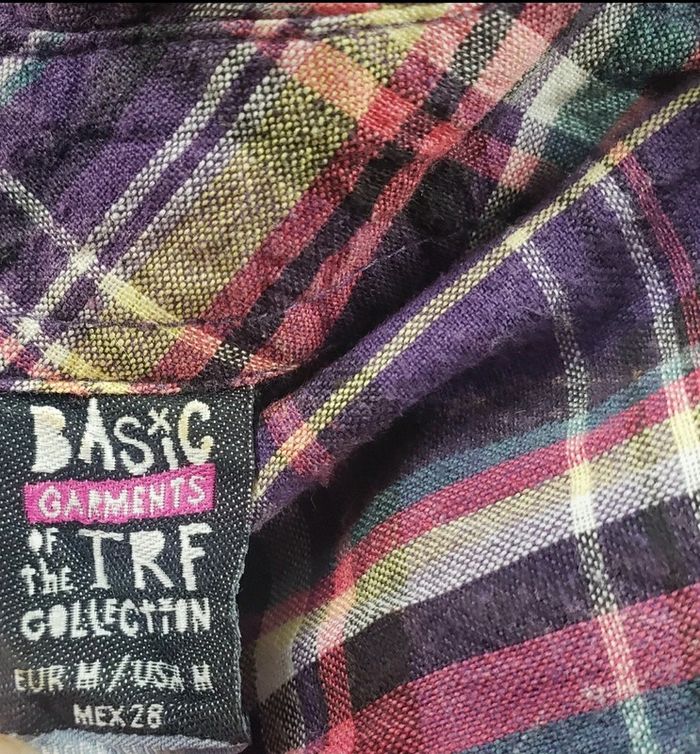 Jolie chemise TRF taille M - photo numéro 3
