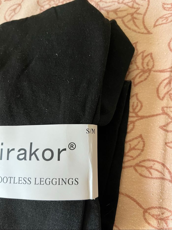 Legging noir Taille 36/38 Neuf - photo numéro 2