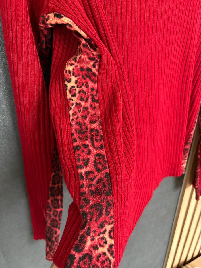 Pull rouge Tissaia détails léopard – Taille 42 - photo numéro 2