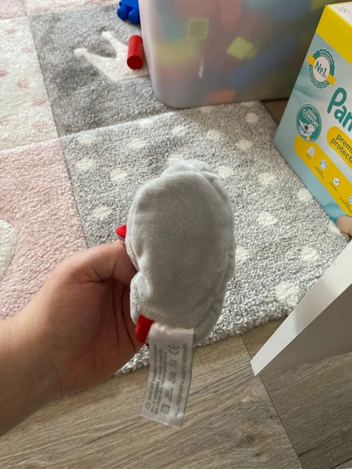 Chaussons naissance neufs - photo numéro 3