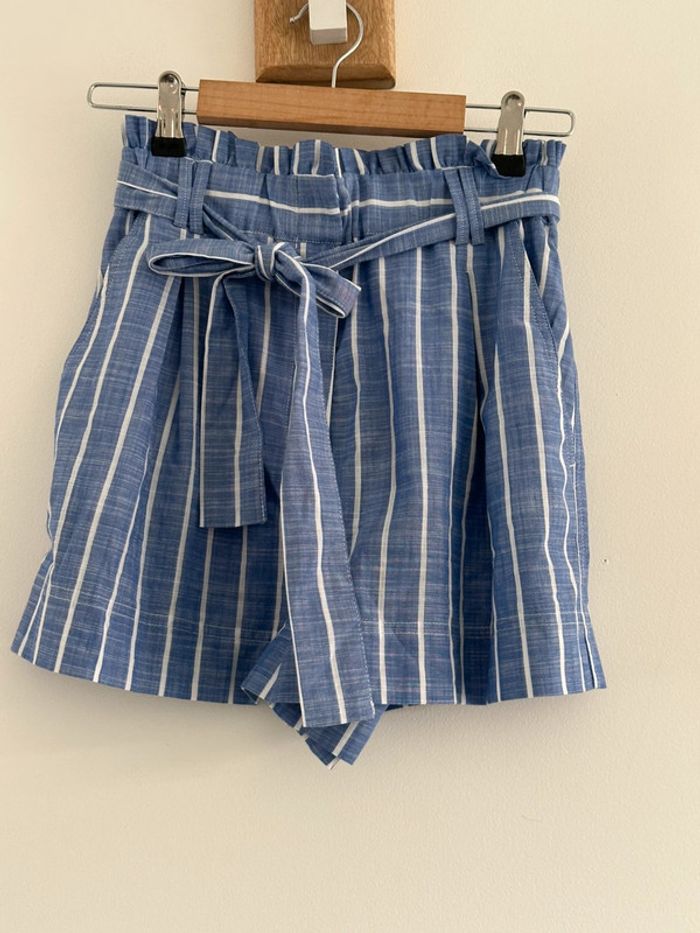 Short a rayures - photo numéro 2