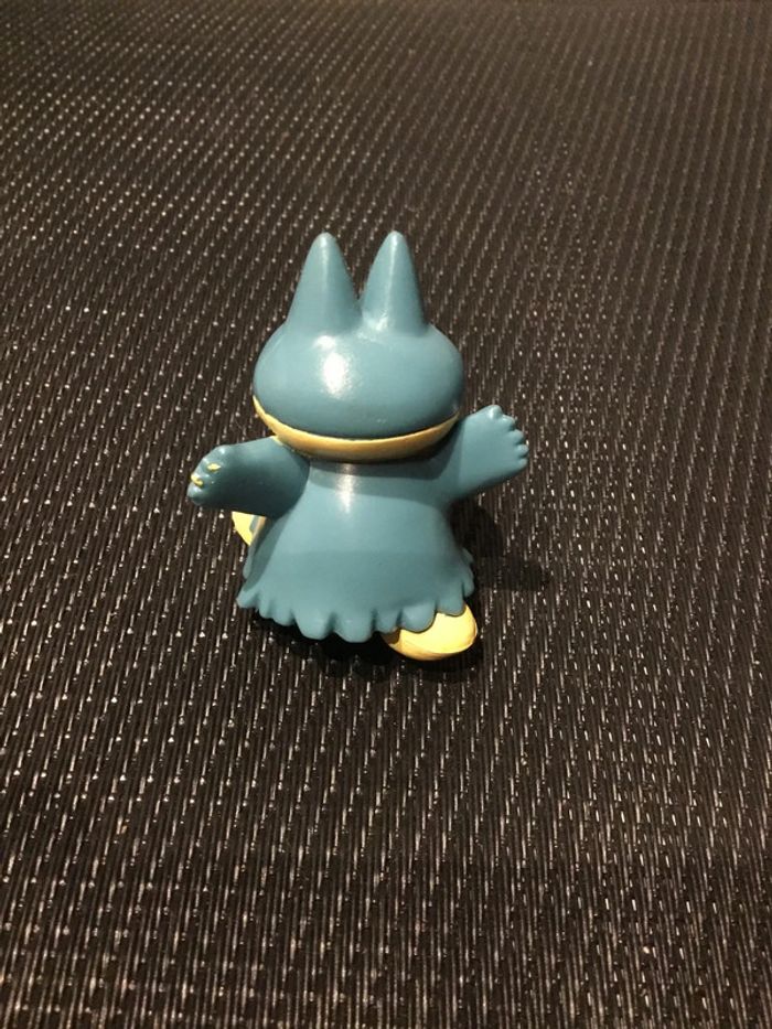 Figurine PVC Goinfrex Pokémon Nintendo 4,5cm Tomy officiel 2006 Munchlax - photo numéro 5