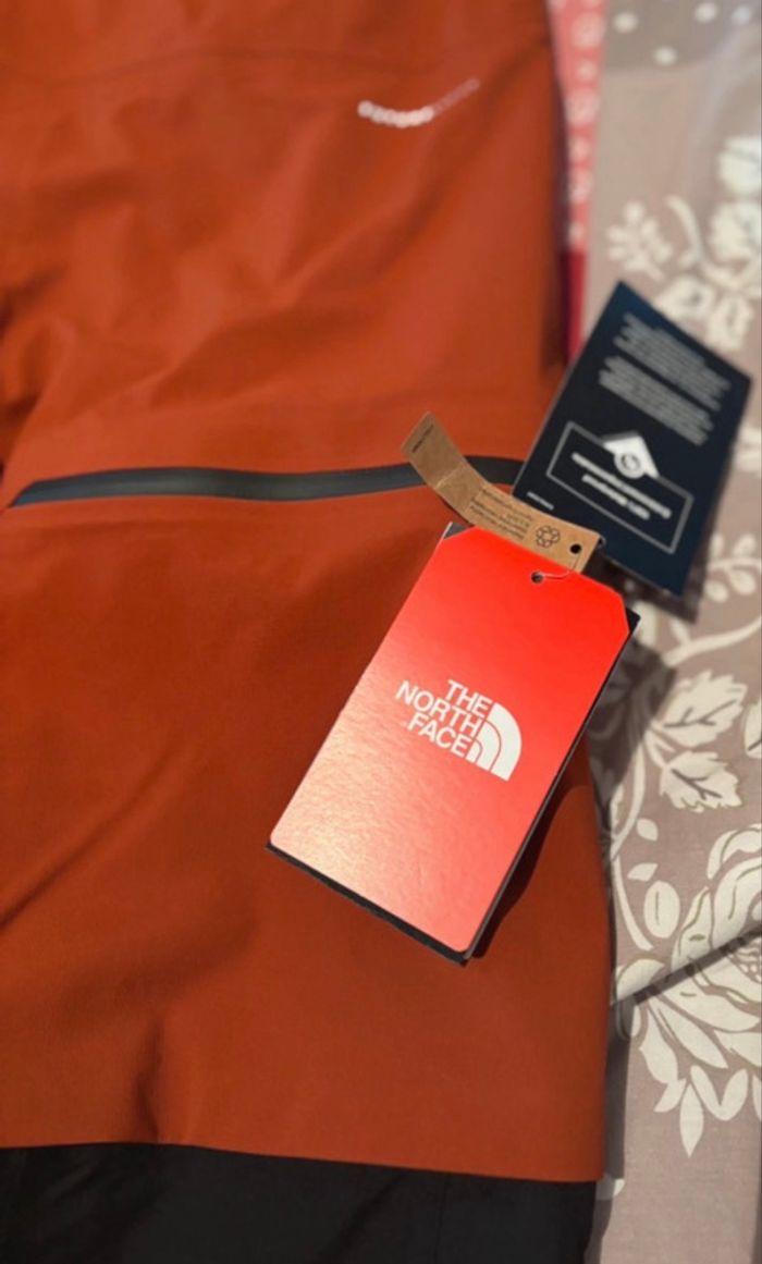 Salopette de Ski - The North Face Summit Series - Totalement Neuf ! - photo numéro 5