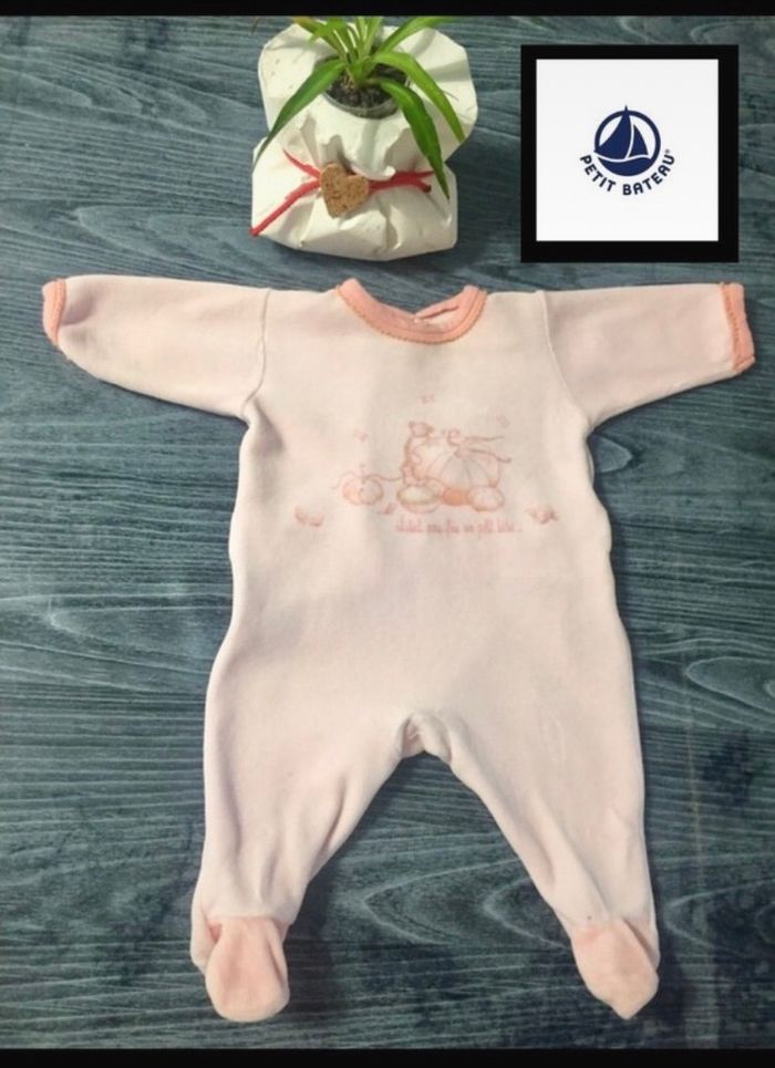 Pyjama petit bateau 1 mois comme neuf