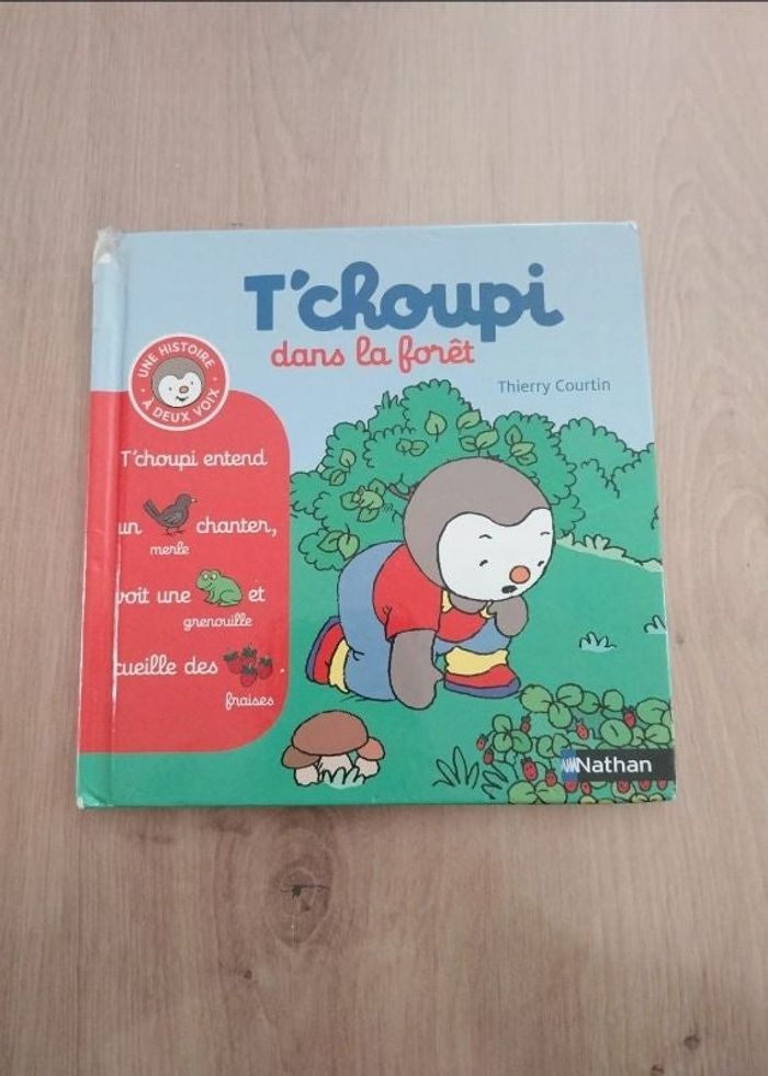 T'choupi dans la forêt