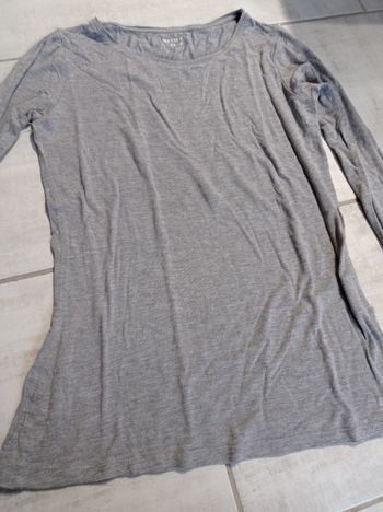 Tee-shirt cache cache