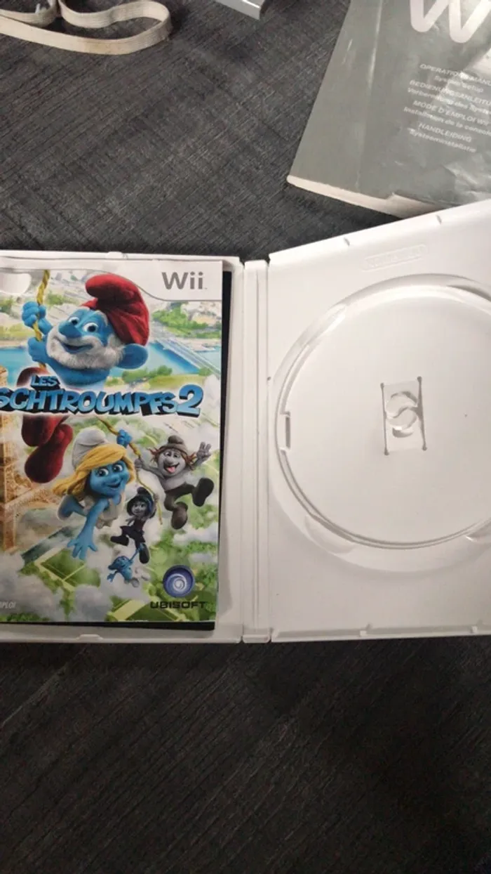 Boite de jeux Schtroumpf vide avec notice - photo numéro 2