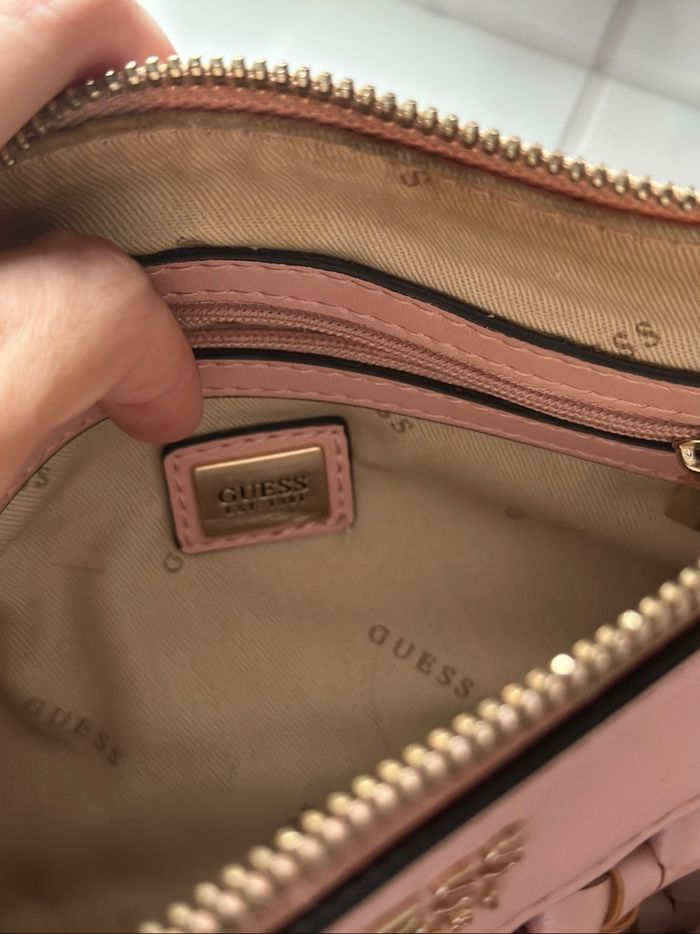 Sac bandoulière Guess - photo numéro 4
