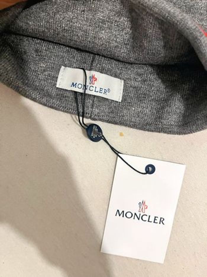 Bonnet Moncler Gris - photo numéro 5