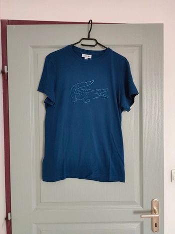 Tee shirt Lacoste taille M (taille 4)