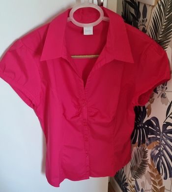 Chemisier rose fushia cintré