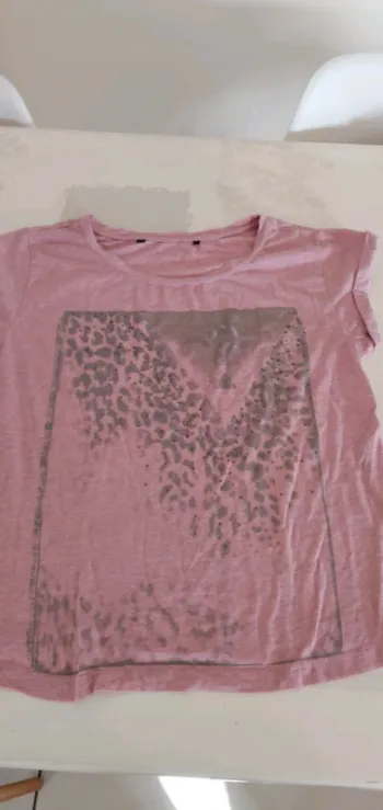 T-shirt guess