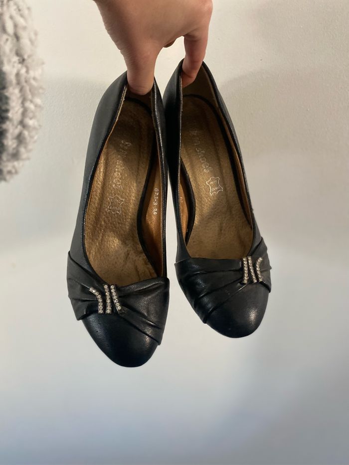 Escarpins noir et bois - photo numéro 3