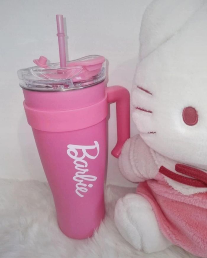 Tasse barbie isotherme 1600 ml - photo numéro 3