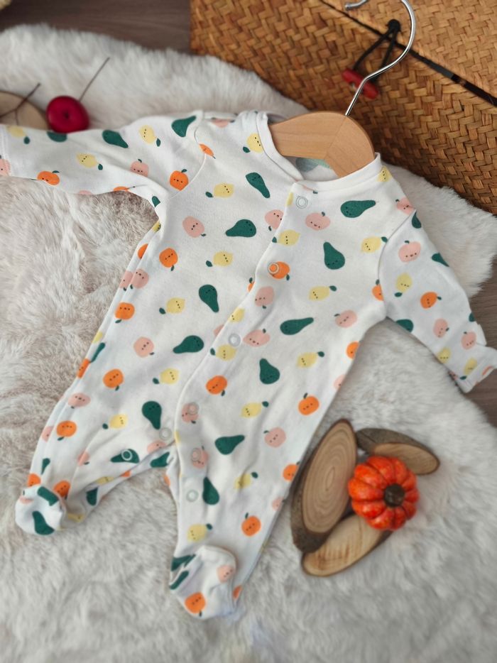 Lot de 3 pyjama ~ 1 mois - photo numéro 3