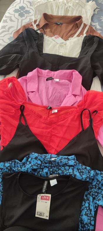 Lot de 09 robes neuves