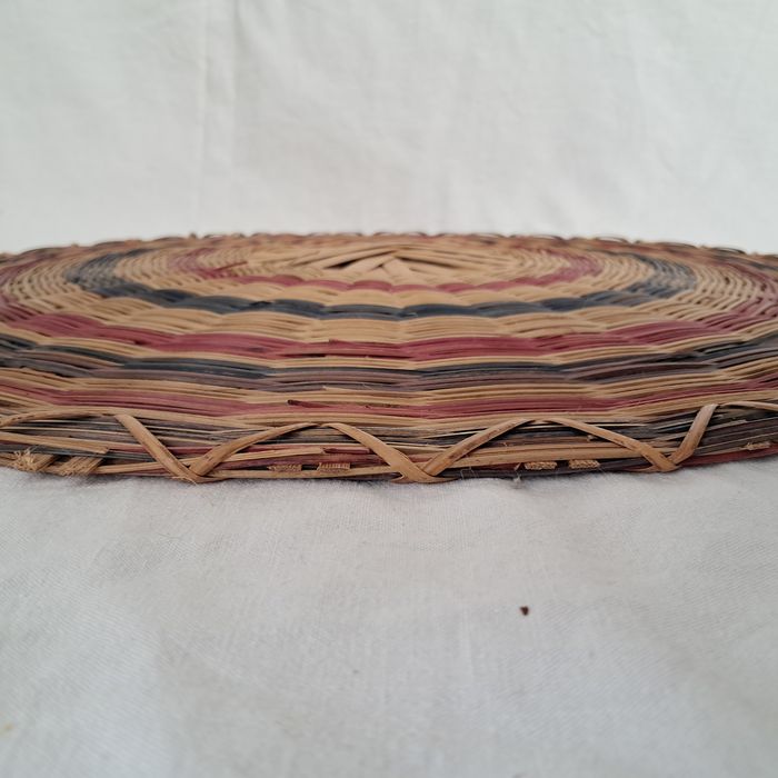 Décoration ronde murale en rotin osier multicolores du Laos - photo numéro 4