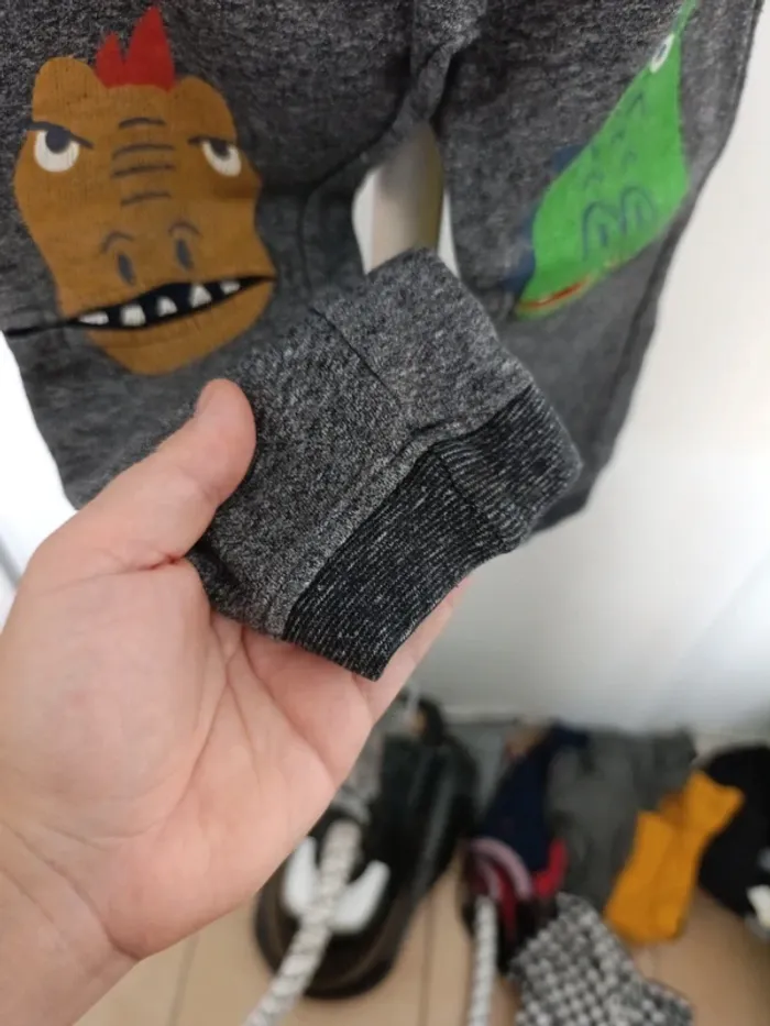 Pantalon dinosaure - photo numéro 8
