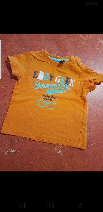 T.shirt bébé taille 6 mois