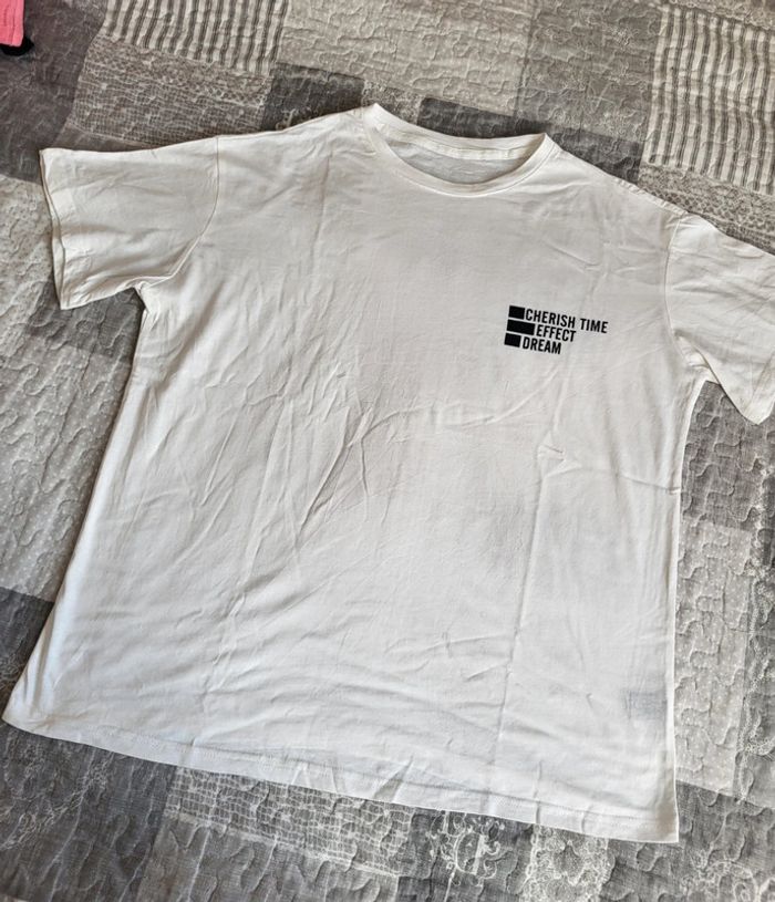 Tee shirt oversize blanc taille S - photo numéro 2