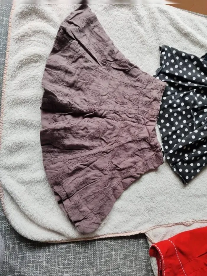 Lot de 4 jupes taille 6 ans - photo numéro 9