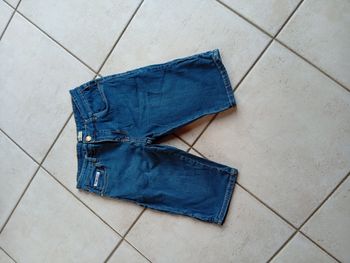 Bermuda regular homme.