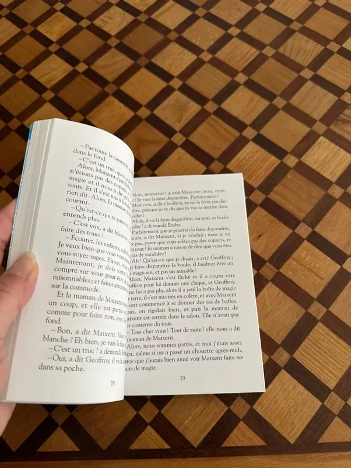 Livre Le Petit Nicolas et les copains - photo numéro 5