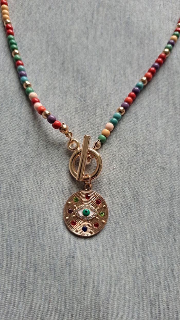 Collier avec perles - photo numéro 2