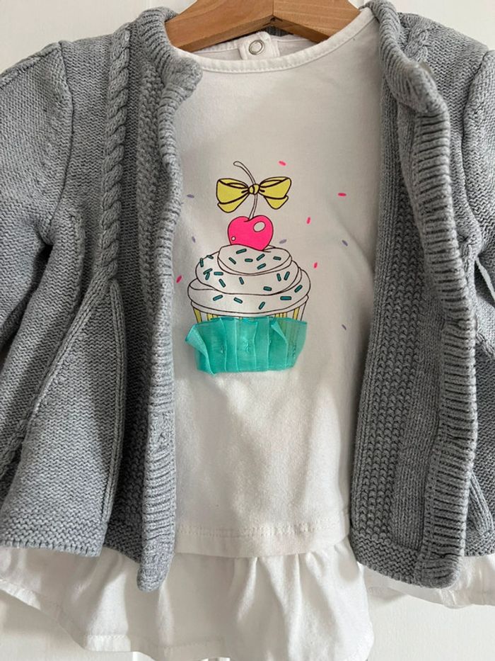 Ensemble gilet gris-t-shirt blanc Orchestra 18 mois - photo numéro 2