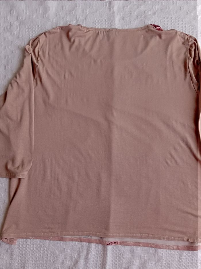 T-SHIRT Femme Beige Rosé. - photo numéro 2