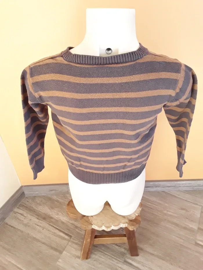 Pull 3 ans (96 cm) - photo numéro 5