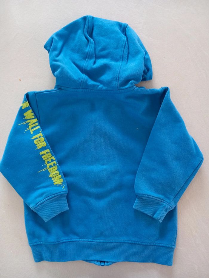 Veste avec capuche - photo numéro 2
