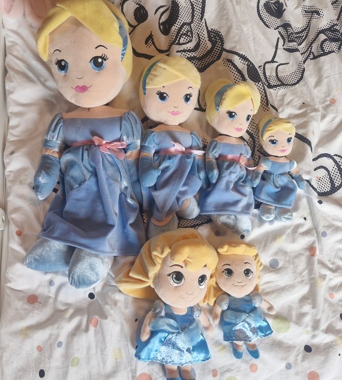 Divers peluches princesses disney - photo numéro 3
