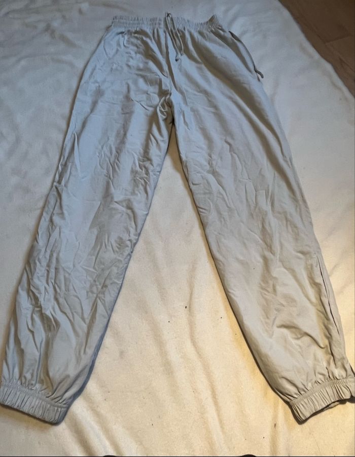 Jogging Nike 16 ans - photo numéro 2