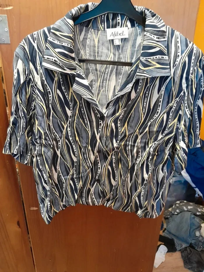 Chemise