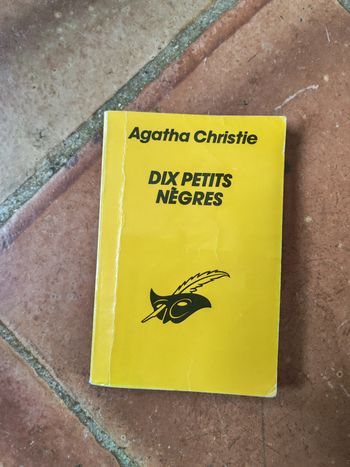 Agatha Christie, Dix petits nègres, N°299 livre de poche