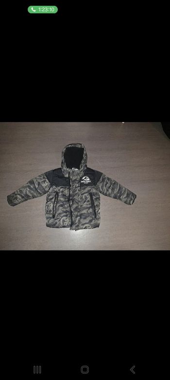 Doudoune jurassic park