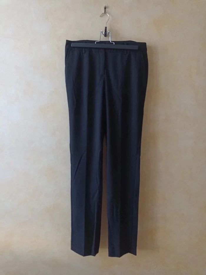 Pantalon noir taille 38