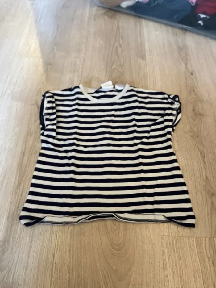 Lot de vêtements - photo numéro 5