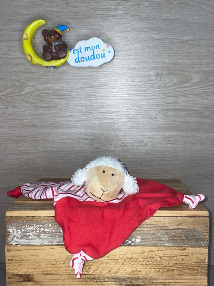 DIV471 doudou mouton 🐑 cause